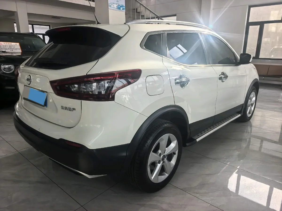 2023 Nissan Qashqai 2.0L 151HP L4 CVT,autocango,china used car exporter,china ev exporter,chinese used car exporter,chinese used ev exporter