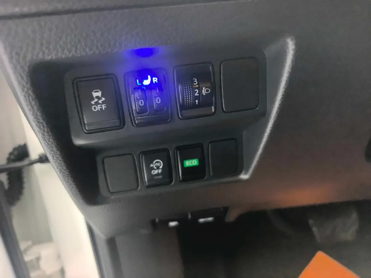 2023 Nissan Qashqai 2.0L 151HP L4 CVT,autocango,china used car exporter,china ev exporter,chinese used car exporter,chinese used ev exporter