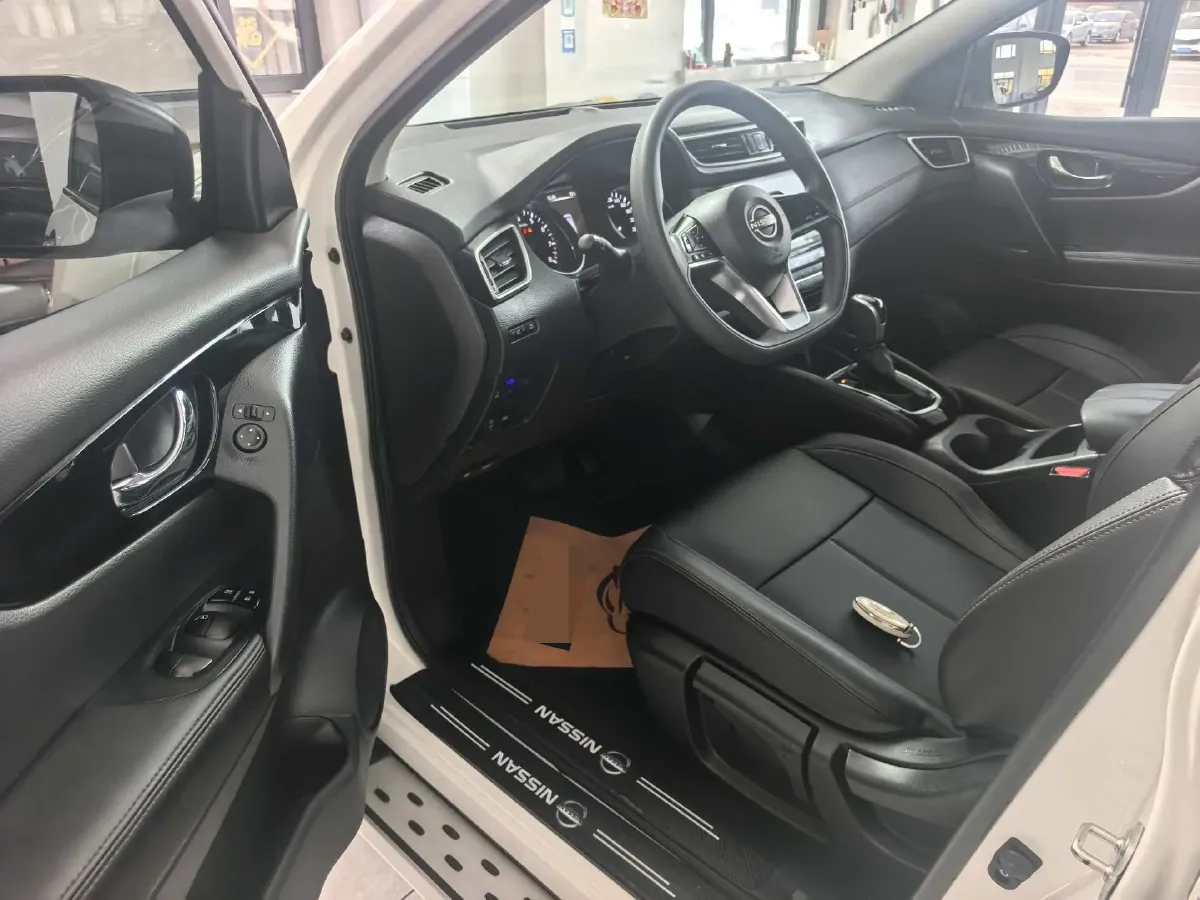 2023 Nissan Qashqai 2.0L 151HP L4 CVT,autocango,china used car exporter,china ev exporter,chinese used car exporter,chinese used ev exporter