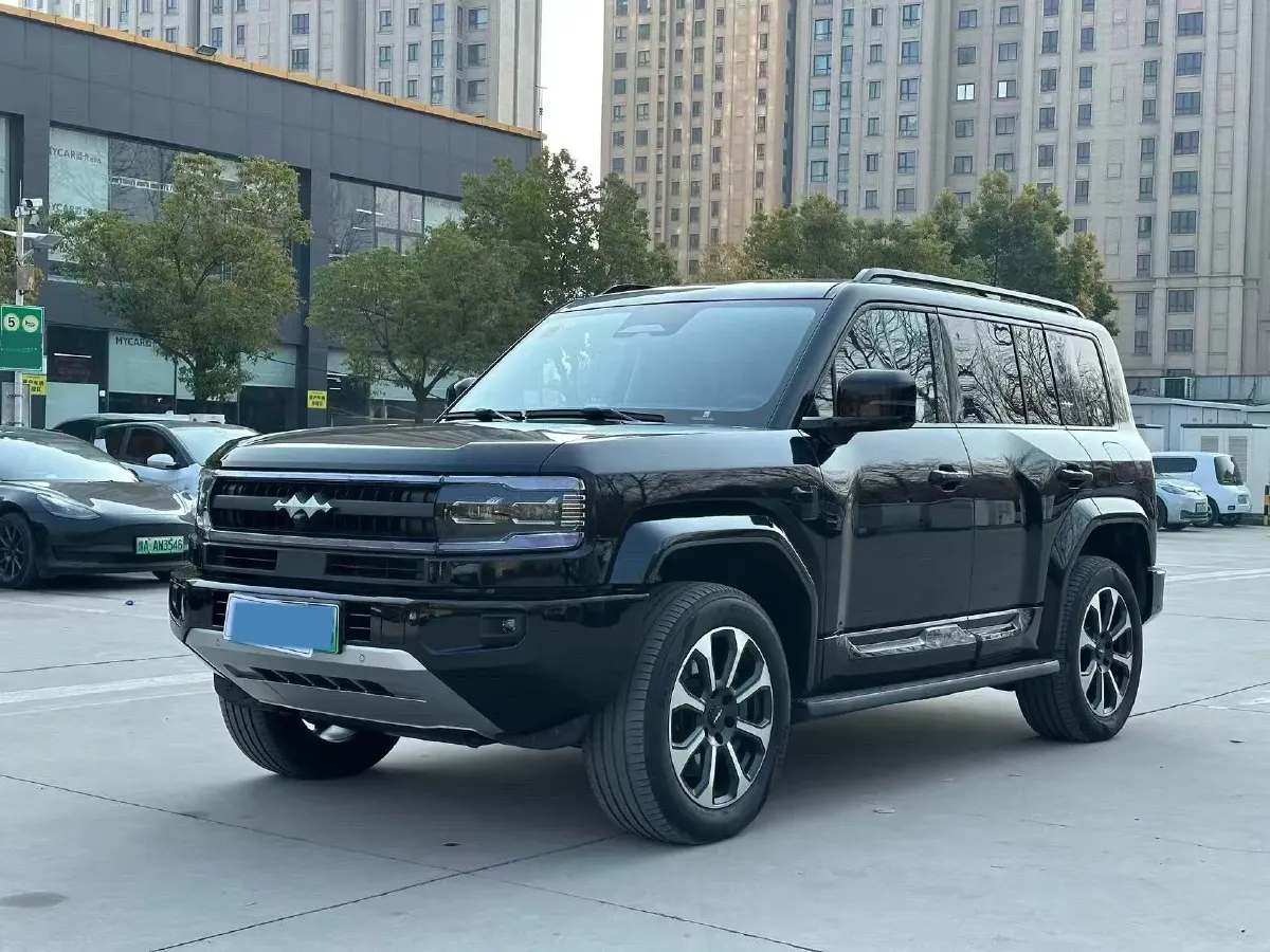 2025 FangChengBao Bao 5 1.5T 194HP L4 E-CVT PHEV 31.8KWH,autocango,china used car exporter,china ev exporter,chinese used car exporter,chinese used ev exporter