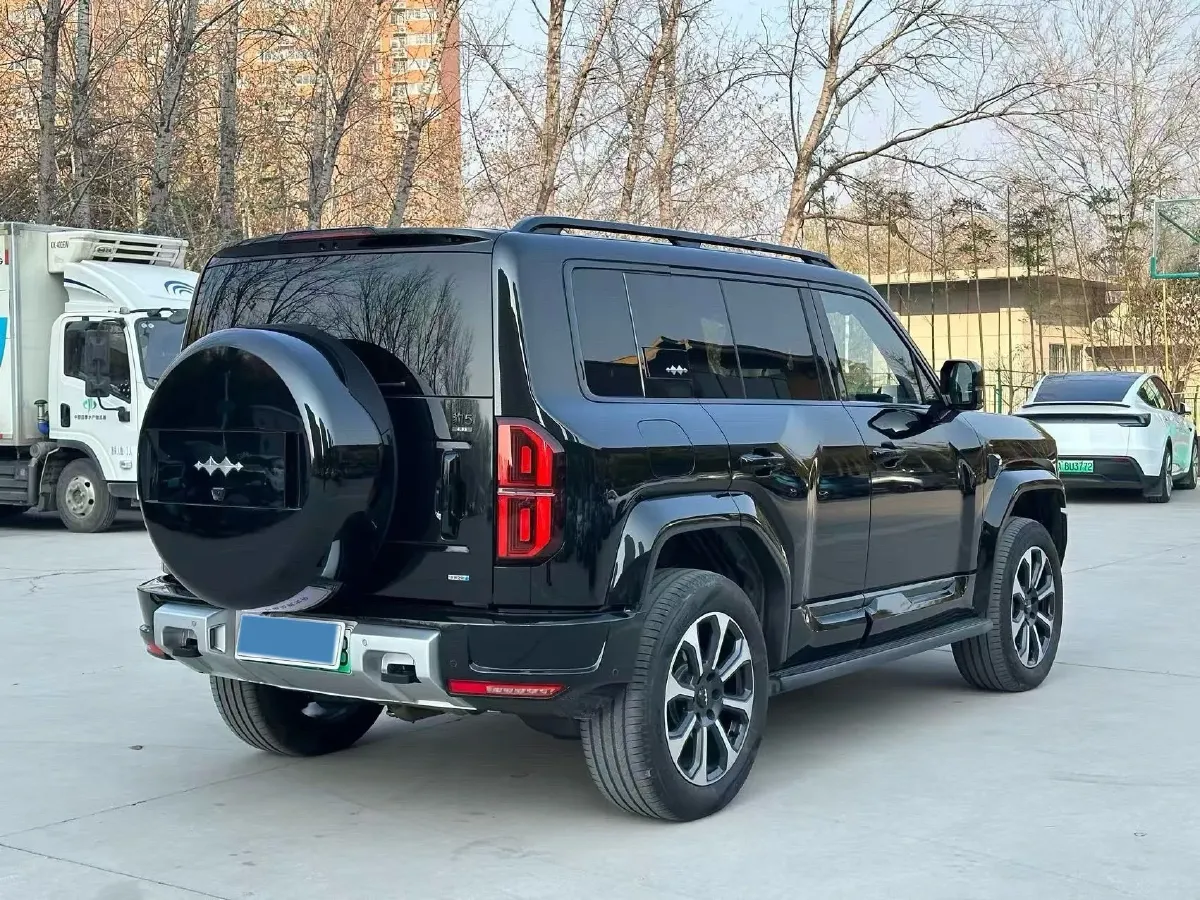 2025 FangChengBao Bao 5 1.5T 194HP L4 E-CVT PHEV 31.8KWH,autocango,china used car exporter,china ev exporter,chinese used car exporter,chinese used ev exporter