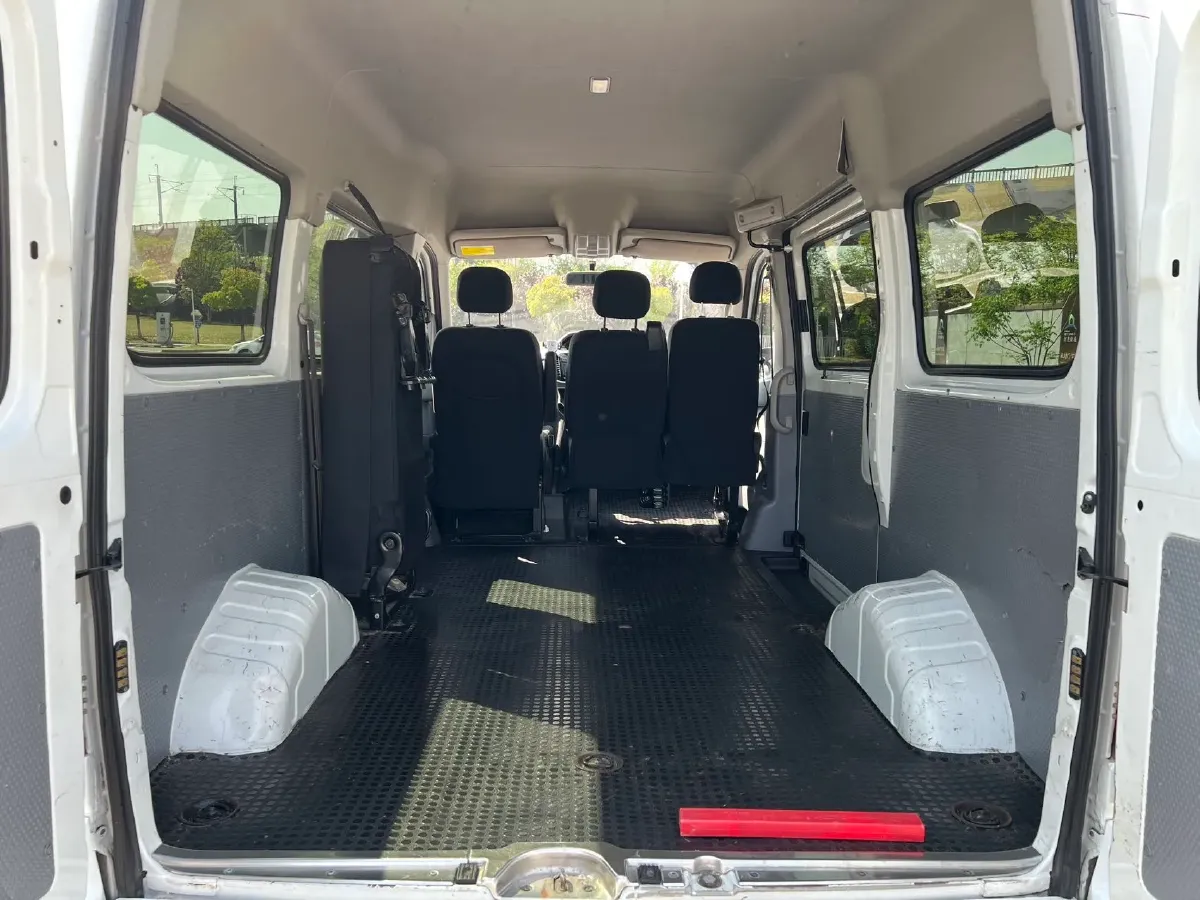 2021 JMC TeShun 2.8T 122HP L4 5MT,autocango,china used car exporter,china ev exporter,chinese used car exporter,chinese used ev exporter