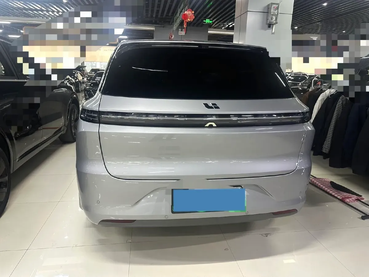 2024 Li L6 Range Extended 154HP L4 REEV 36.8KWH,autocango,china used car exporter,china ev exporter,chinese used car exporter,chinese used ev exporter