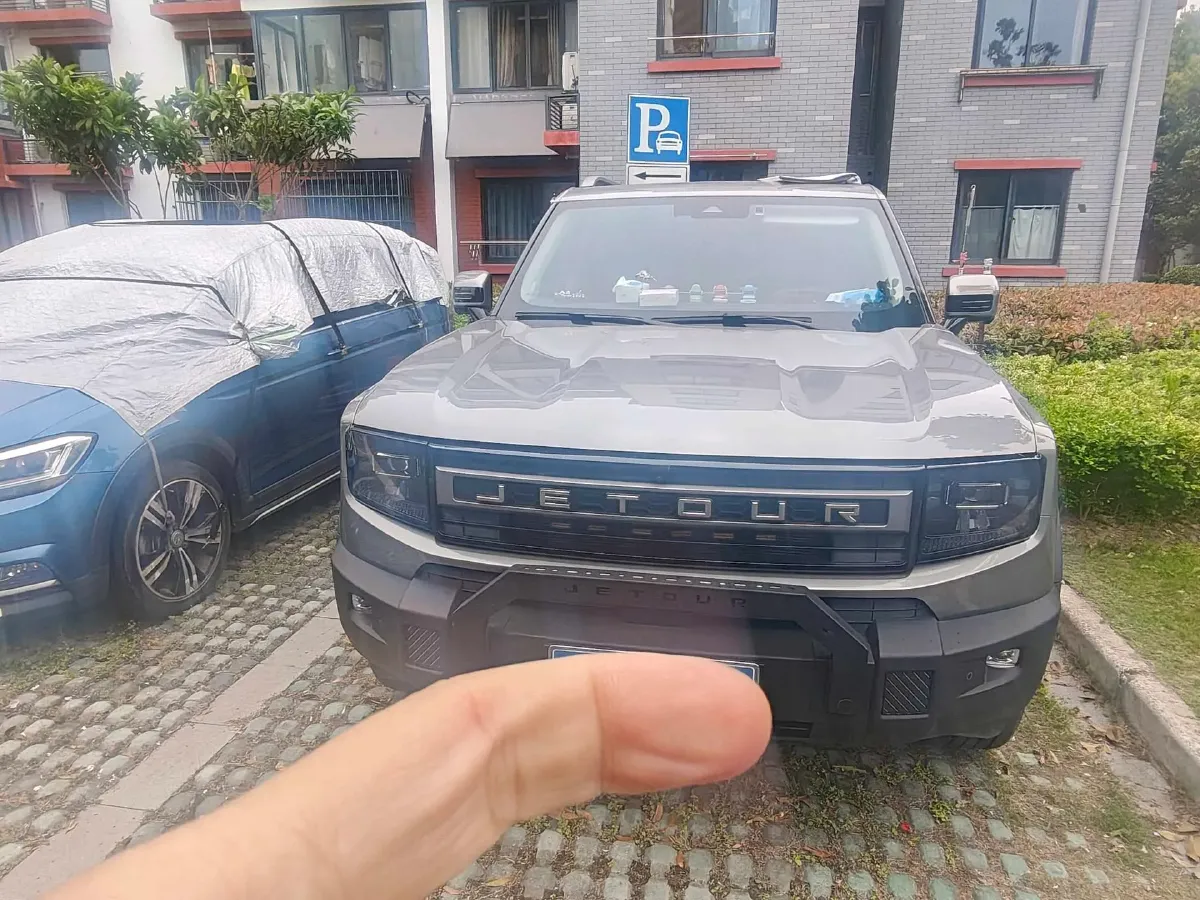 2025 Jetour Traveller 1.5T 184HP L4 7DCT,autocango,china used car exporter,china ev exporter,chinese used car exporter,chinese used ev exporter