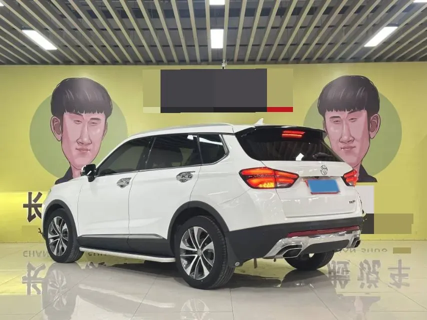 2018 Brilliance Auto V7 1.6T 204HP L4 7DCT,autocango,china used car exporter,china ev exporter,chinese used car exporter,chinese used ev exporter