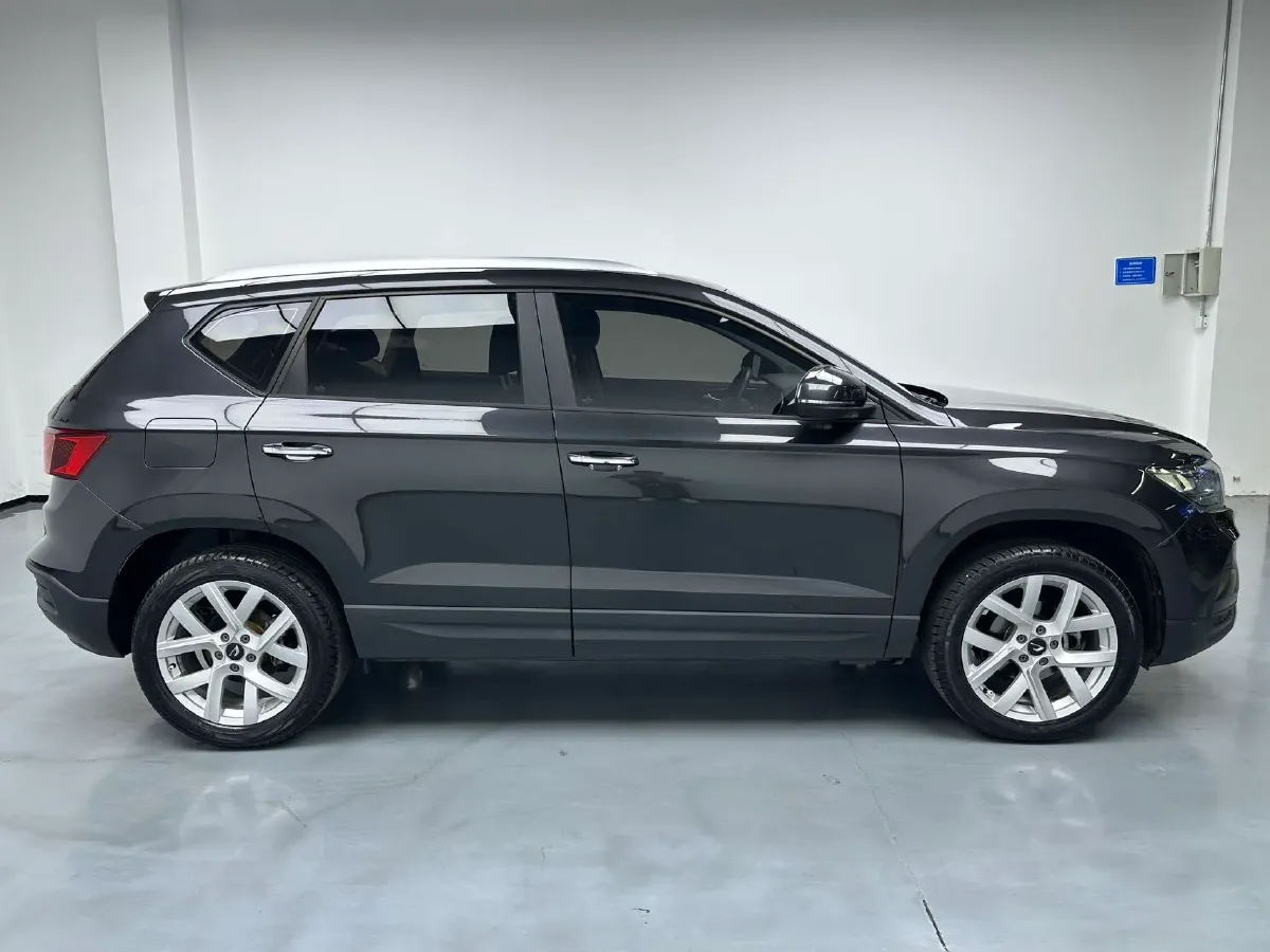 2022 Jetta VS5 1.4T 150HP L4 6AT,autocango,china used car exporter,china ev exporter,chinese used car exporter,chinese used ev exporter