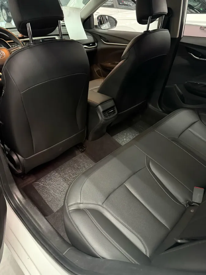 2020 Buick Encore 1.0T 125HP L3 6AT,autocango,china used car exporter,china ev exporter,chinese used car exporter,chinese used ev exporter