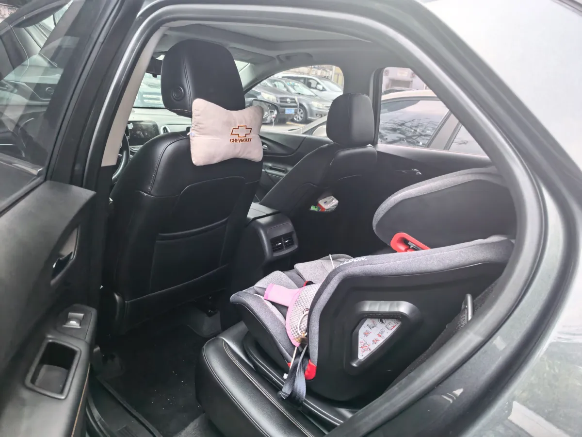 2018 Chevrolet Equinox 1.5T 180HP L4 6AT,autocango,china used car exporter,china ev exporter,chinese used car exporter,chinese used ev exporter