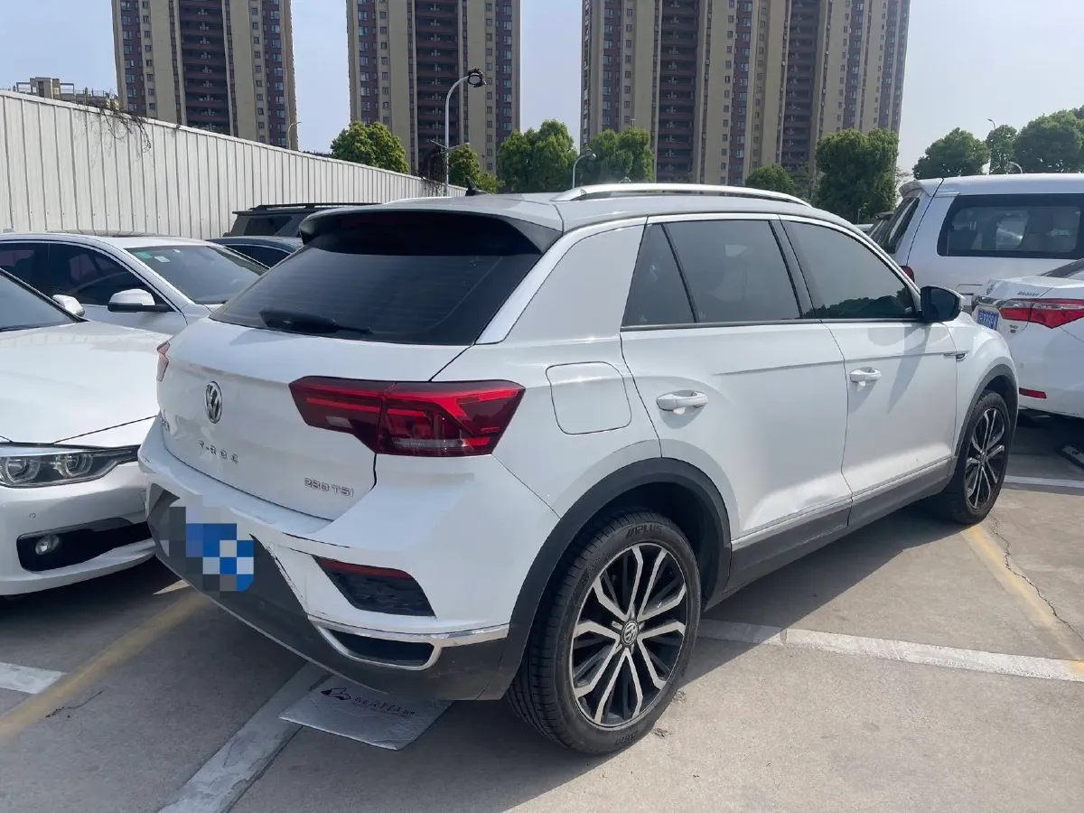 2020 Volkswagen T-Roc 1.4T 150HP L4 7DCT,autocango,china used car exporter,china ev exporter,chinese used car exporter,chinese used ev exporter