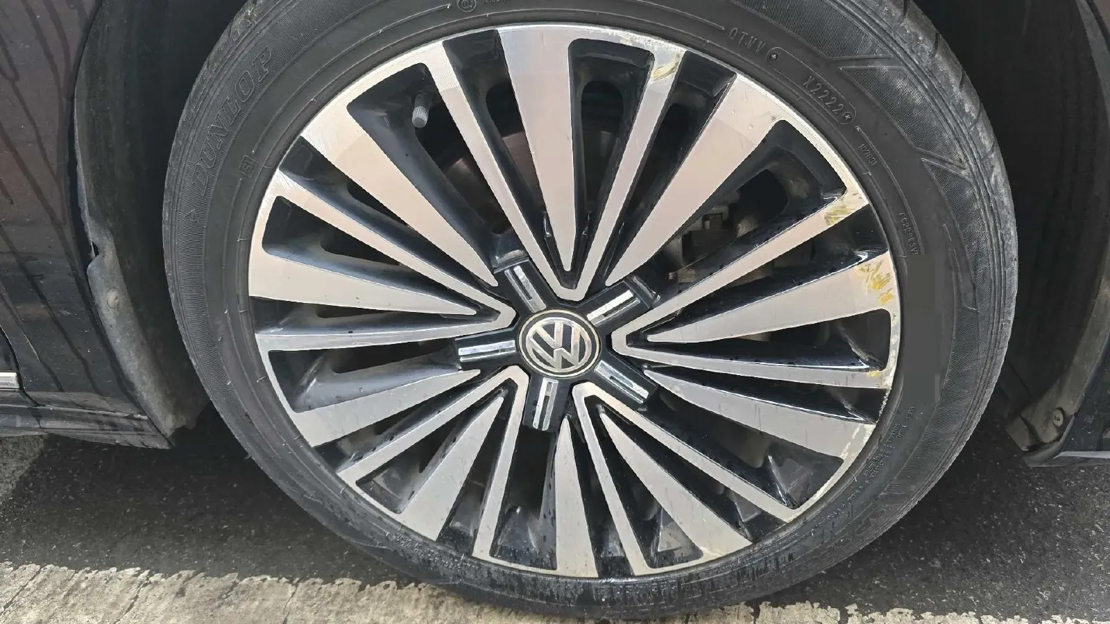 2020 Volkswagen Passat 2.0T 220HP L4 7DCT,autocango,china used car exporter,china ev exporter,chinese used car exporter,chinese used ev exporter