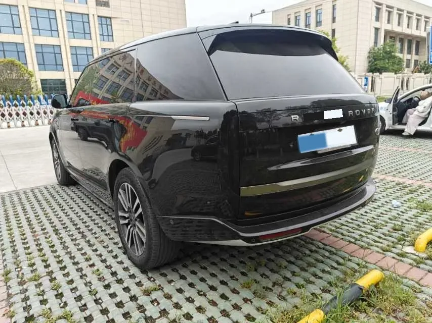 2023 Land Rover Range Rover 3.0T 400HP L6 8AT,autocango,china used car exporter,china ev exporter,chinese used car exporter,chinese used ev exporter