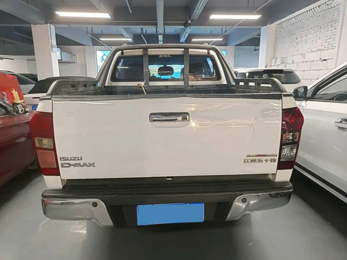 2019 Isuzu D-MAX 3.0T 177HP L4 6AT,autocango,china used car exporter,china ev exporter,chinese used car exporter,chinese used ev exporter