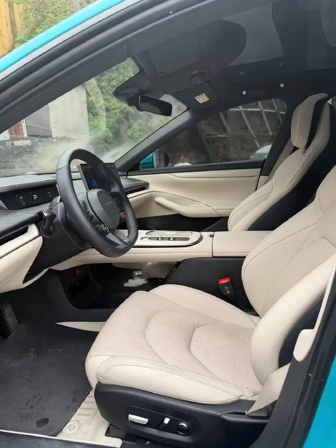 2024 MI SU7 BEV 73.6KWH,autocango,china used car exporter,china ev exporter,chinese used car exporter,chinese used ev exporter