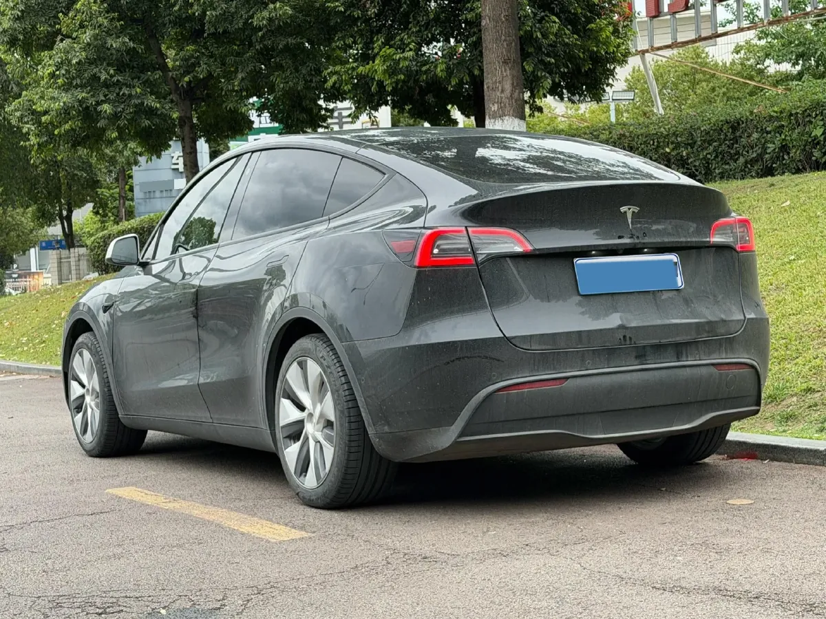 2022 Tesla Model Y BEV 60KWH,autocango,china used car exporter,china ev exporter,chinese used car exporter,chinese used ev exporter