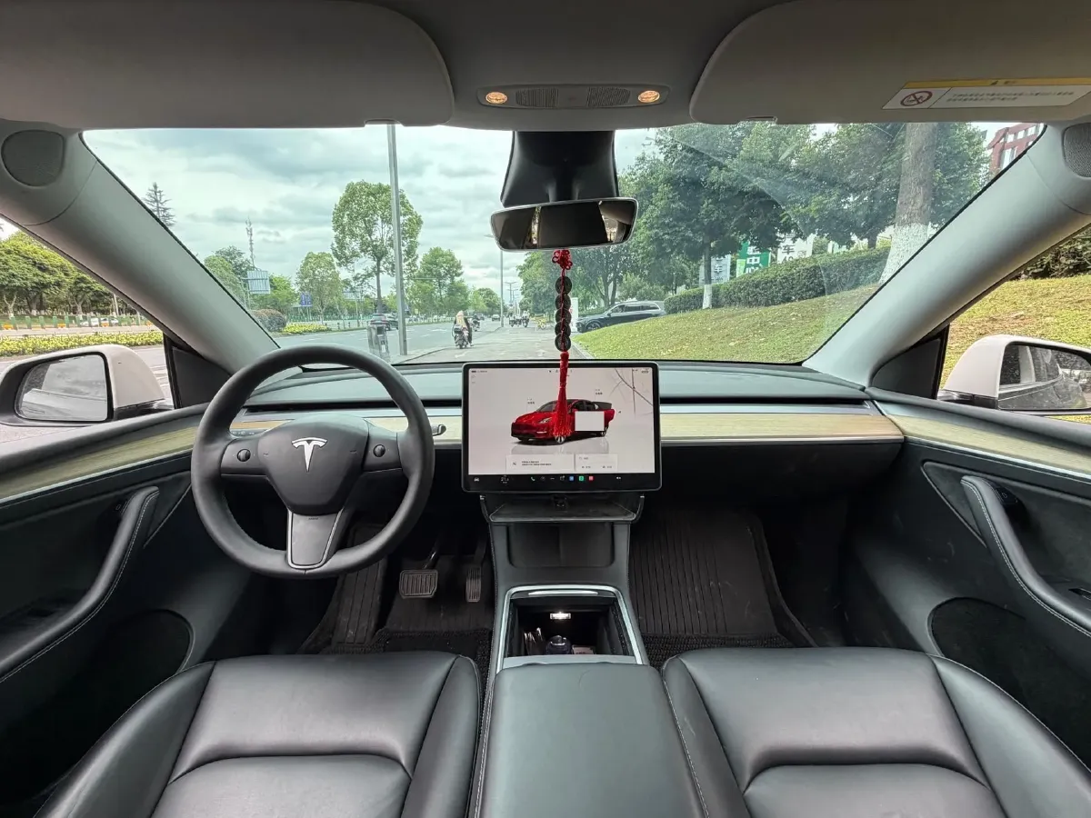 2022 Tesla Model Y BEV 60KWH,autocango,china used car exporter,china ev exporter,chinese used car exporter,chinese used ev exporter