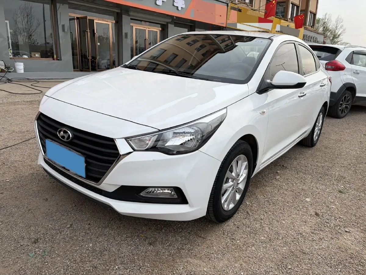 2016 Hyundai Verna 1.4L 100HP L4 6MT,autocango,china used car exporter,china ev exporter,chinese used car exporter,chinese used ev exporter