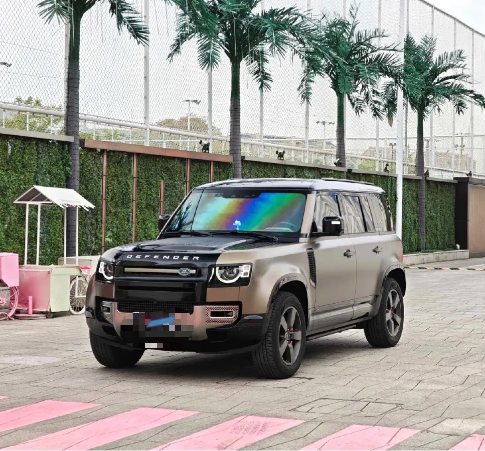 2023 Land Rover Defender 3.0T 400HP L6 8AT,autocango,china used car exporter,china ev exporter,chinese used car exporter,chinese used ev exporter
