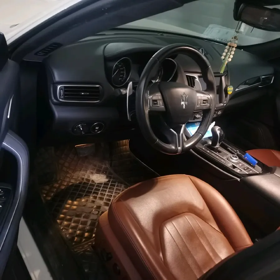 2018 Maserati Levante 3.0T 350HP V6 8AT,autocango,china used car exporter,china ev exporter,chinese used car exporter,chinese used ev exporter