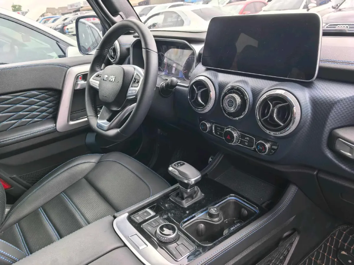 2024 Beijing BJ40 2.0T 163HP L4 8AT,autocango,china used car exporter,china ev exporter,chinese used car exporter,chinese used ev exporter