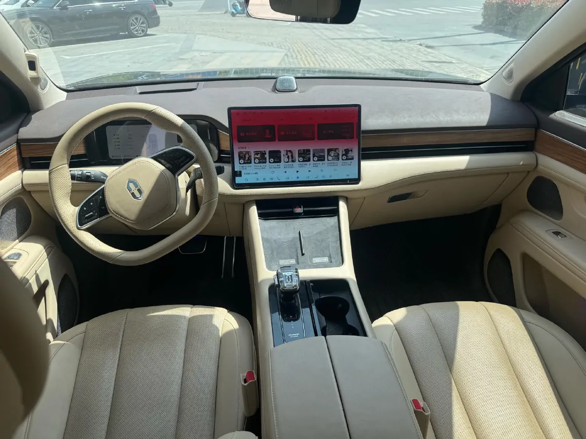 2024 AITO AITO M7 1.5T 152HP L4 REEV 40KWH,autocango,china used car exporter,china ev exporter,chinese used car exporter,chinese used ev exporter