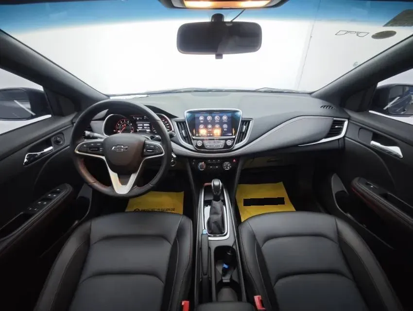 2020 Chevrolet Monza 1.3T 163HP L3 6AT,autocango,china used car exporter,china ev exporter,chinese used car exporter,chinese used ev exporter