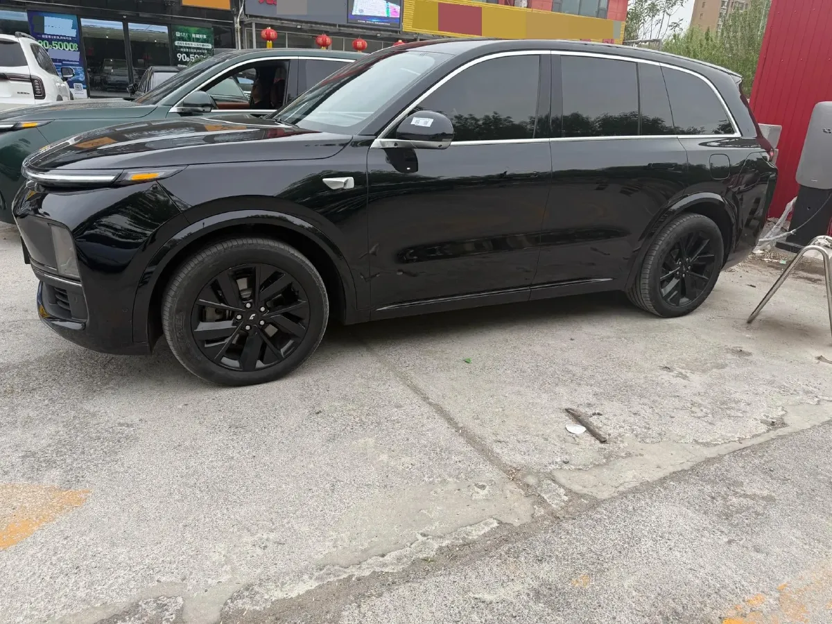 2023 Li L7 Range Extended 154HP REEV 40.9KWH,autocango,china used car exporter,china ev exporter,chinese used car exporter,chinese used ev exporter
