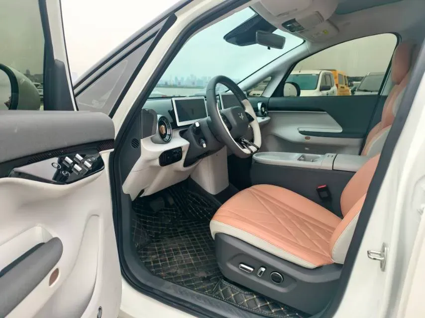 2023 JAC T8 2.0T 170HP L4 8AT,autocango,china used car exporter,china ev exporter,chinese used car exporter,chinese used ev exporter