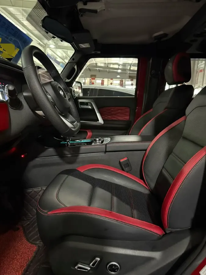 2019 Beijing BJ40 2.0T 218HP L4 6AT,autocango,china used car exporter,china ev exporter,chinese used car exporter,chinese used ev exporter