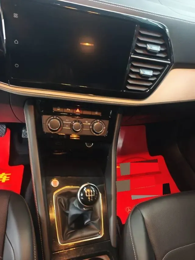 2022 Jetta VS5 1.4T 150HP L4 5MT,autocango,china used car exporter,china ev exporter,chinese used car exporter,chinese used ev exporter