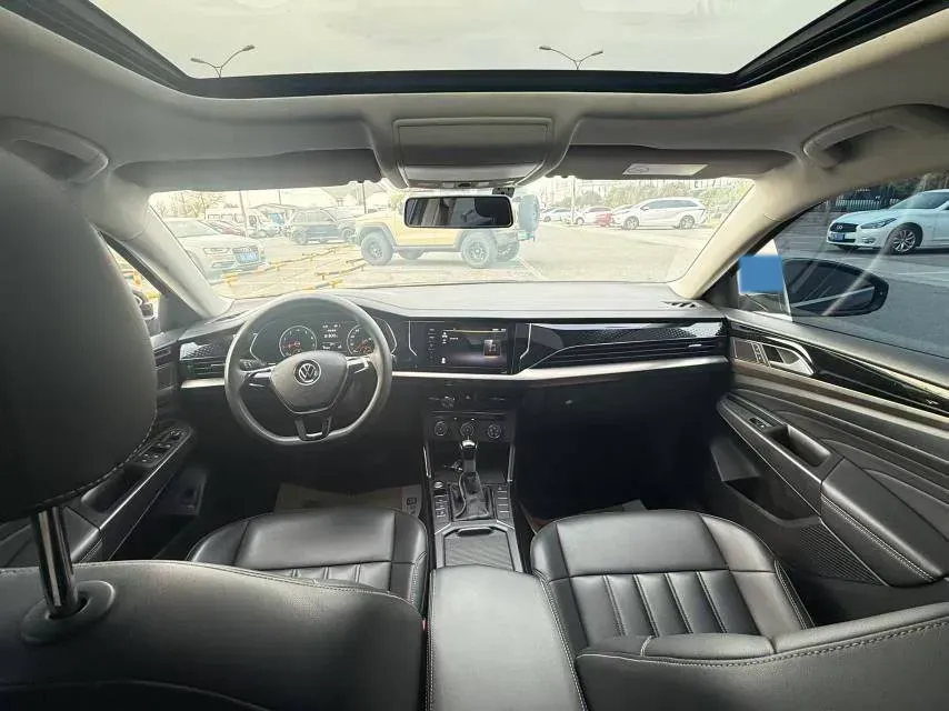 2020 Volkswagen Passat 1.4T 150HP L4 7DCT,autocango,china used car exporter,china ev exporter,chinese used car exporter,chinese used ev exporter