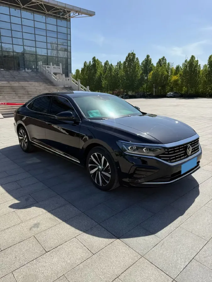 2023 Volkswagen Passat 2.0T 186HP L4 7DCT,autocango,china used car exporter,china ev exporter,chinese used car exporter,chinese used ev exporter
