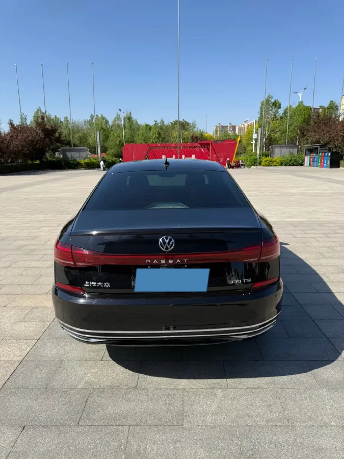 2023 Volkswagen Passat 2.0T 186HP L4 7DCT,autocango,china used car exporter,china ev exporter,chinese used car exporter,chinese used ev exporter