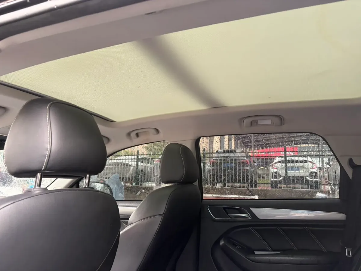 2020 Roewe RX5 1.5T 169HP L4 7DCT,autocango,china used car exporter,china ev exporter,chinese used car exporter,chinese used ev exporter