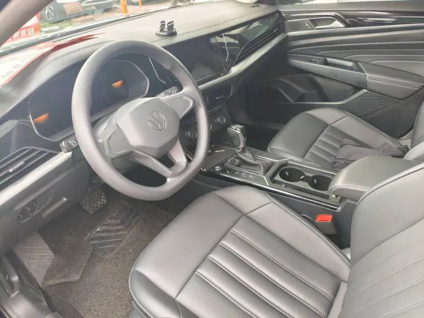 2023 Volkswagen Passat 1.4T 150HP L4 7DCT,autocango,china used car exporter,china ev exporter,chinese used car exporter,chinese used ev exporter