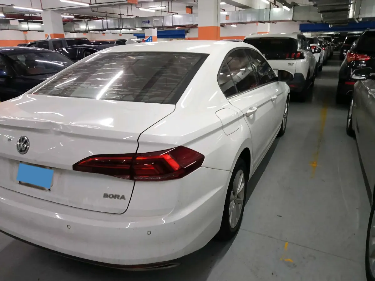 2019 Bestune T77 1.2T 143HP L4 7DCT,autocango,china used car exporter,china ev exporter,chinese used car exporter,chinese used ev exporter
