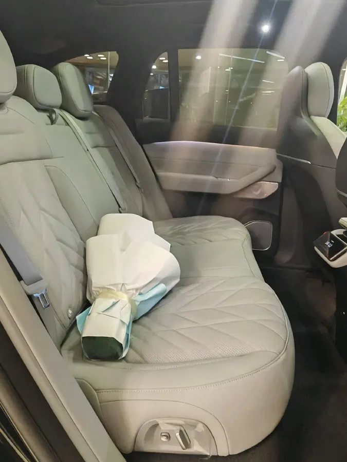 2026 BMW i3 BEV,autocango,china used car exporter,china ev exporter,chinese used car exporter,chinese used ev exporter