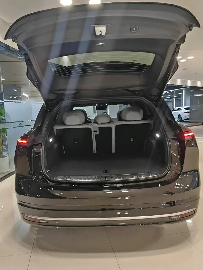 2026 BMW i3 BEV,autocango,china used car exporter,china ev exporter,chinese used car exporter,chinese used ev exporter