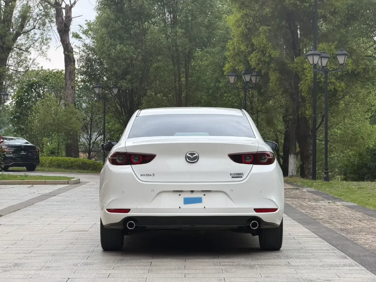 2021 Mazda 3 Axela 2.0L 158HP L4 6AT,autocango,china used car exporter,china ev exporter,chinese used car exporter,chinese used ev exporter