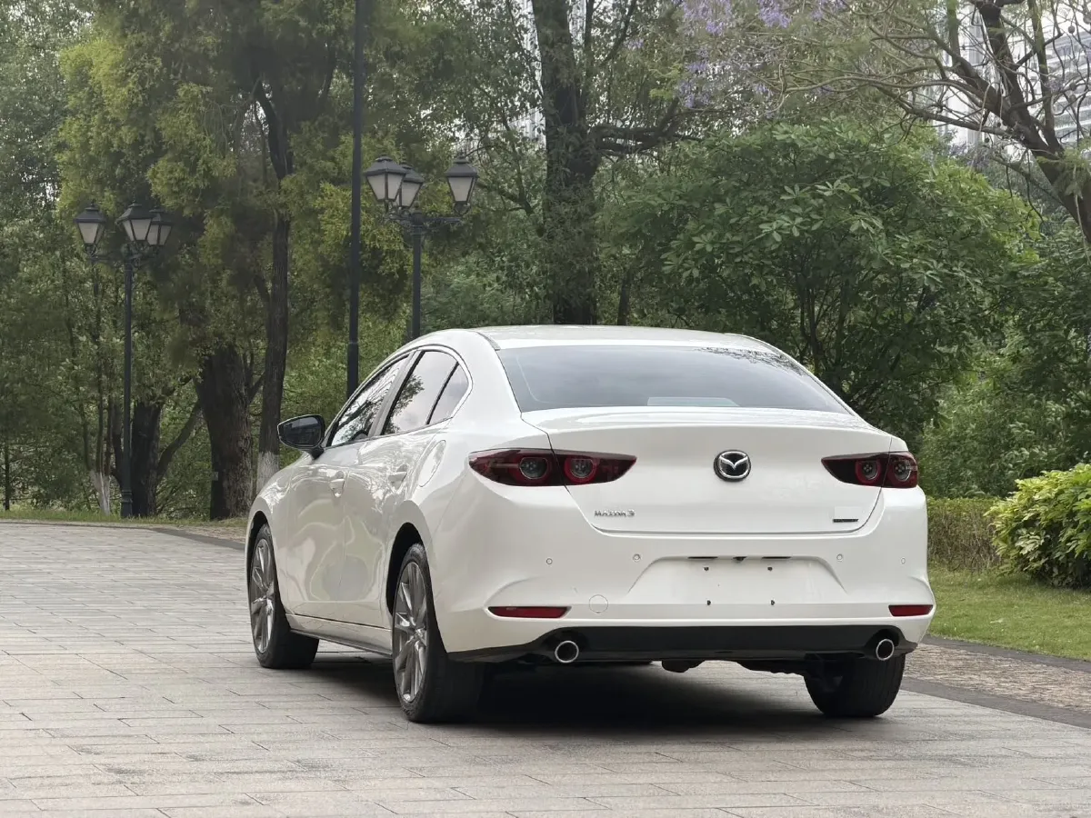 2021 Mazda 3 Axela 2.0L 158HP L4 6AT,autocango,china used car exporter,china ev exporter,chinese used car exporter,chinese used ev exporter