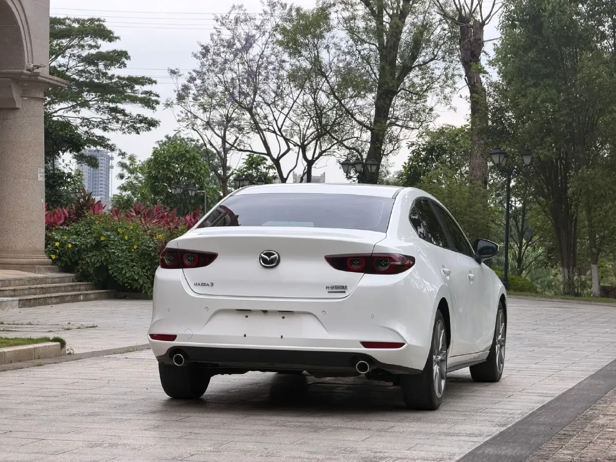 2021 Mazda 3 Axela 2.0L 158HP L4 6AT,autocango,china used car exporter,china ev exporter,chinese used car exporter,chinese used ev exporter
