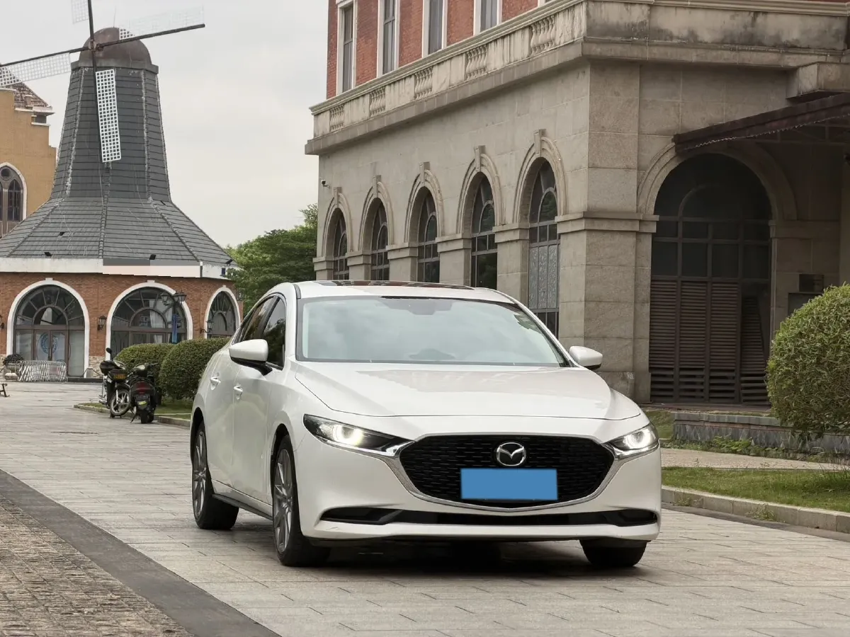 2021 Mazda 3 Axela 2.0L 158HP L4 6AT,autocango,china used car exporter,china ev exporter,chinese used car exporter,chinese used ev exporter