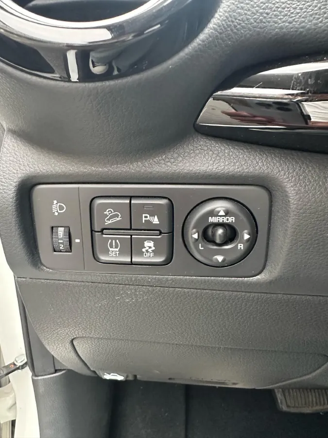 2021 Kia KX1 1.4L 100HP L4 CVT,autocango,china used car exporter,china ev exporter,chinese used car exporter,chinese used ev exporter