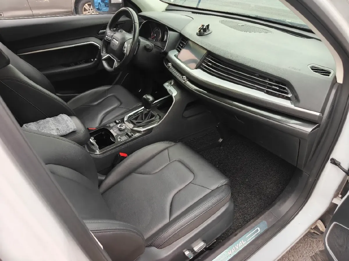 2017 Haval H6 1.5T 169HP L4 7DCT,autocango,china used car exporter,china ev exporter,chinese used car exporter,chinese used ev exporter