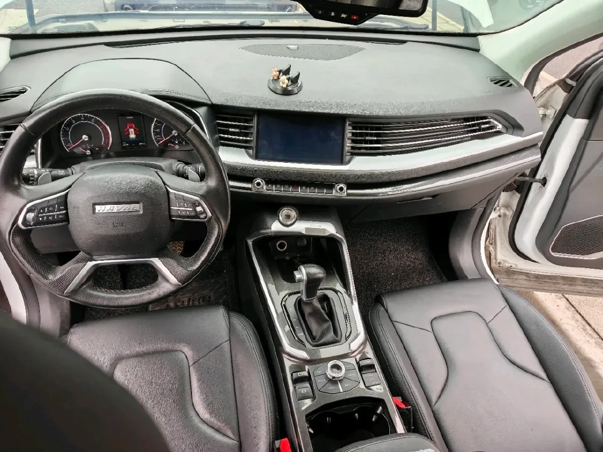 2017 Haval H6 1.5T 169HP L4 7DCT,autocango,china used car exporter,china ev exporter,chinese used car exporter,chinese used ev exporter