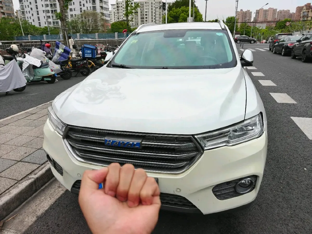 2017 Haval H6 1.5T 169HP L4 7DCT,autocango,china used car exporter,china ev exporter,chinese used car exporter,chinese used ev exporter