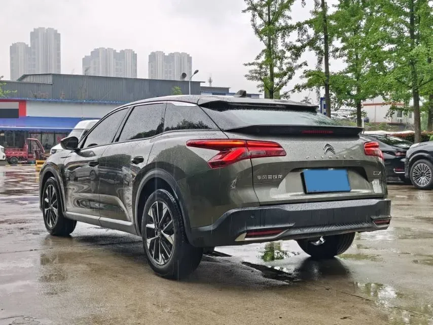 2022 Citroen C5 X 1.6T 175HP L4 8AT,autocango,china used car exporter,china ev exporter,chinese used car exporter,chinese used ev exporter