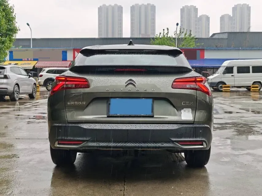 2022 Citroen C5 X 1.6T 175HP L4 8AT,autocango,china used car exporter,china ev exporter,chinese used car exporter,chinese used ev exporter