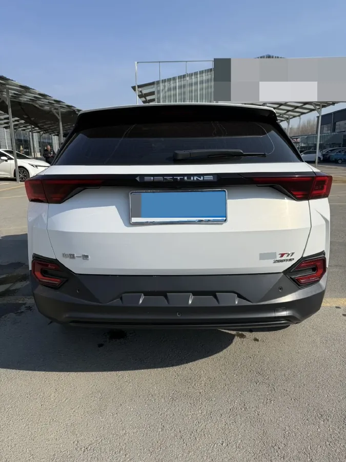 2020 Bestune T77 1.5T 169HP L4 7DCT,autocango,china used car exporter,china ev exporter,chinese used car exporter,chinese used ev exporter