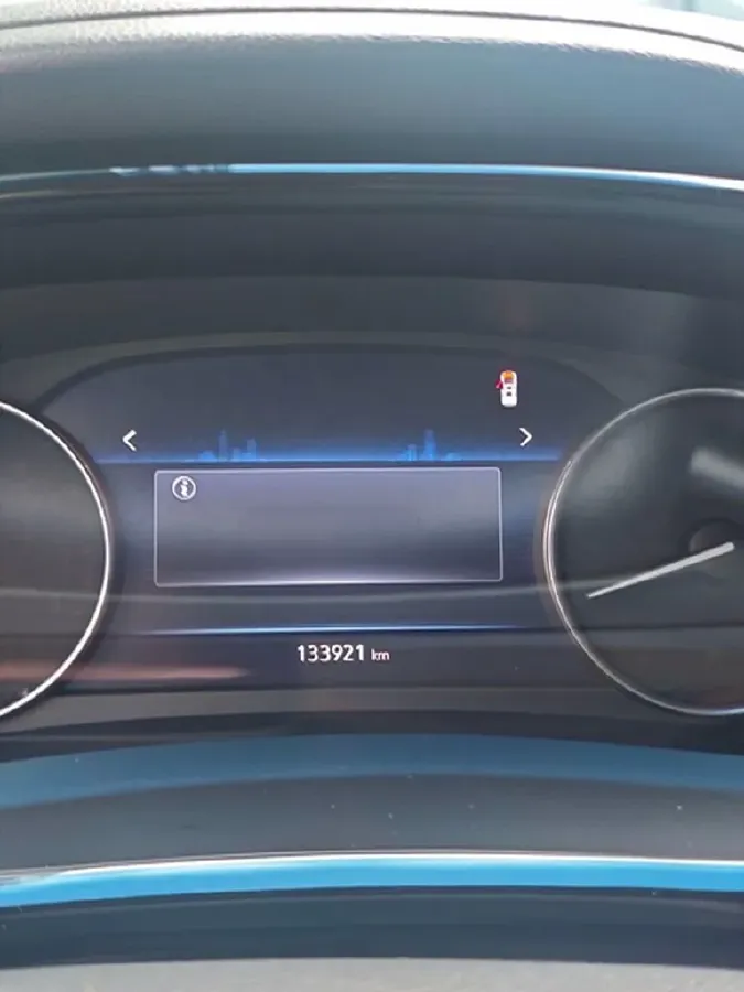 2022 Buick GL8 2.0T 237HP L4 9AT,autocango,china used car exporter,china ev exporter,chinese used car exporter,chinese used ev exporter