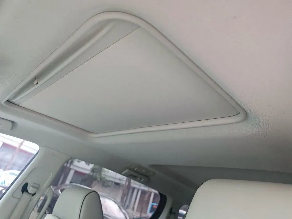 2022 Buick GL8 2.0T 237HP L4 9AT,autocango,china used car exporter,china ev exporter,chinese used car exporter,chinese used ev exporter